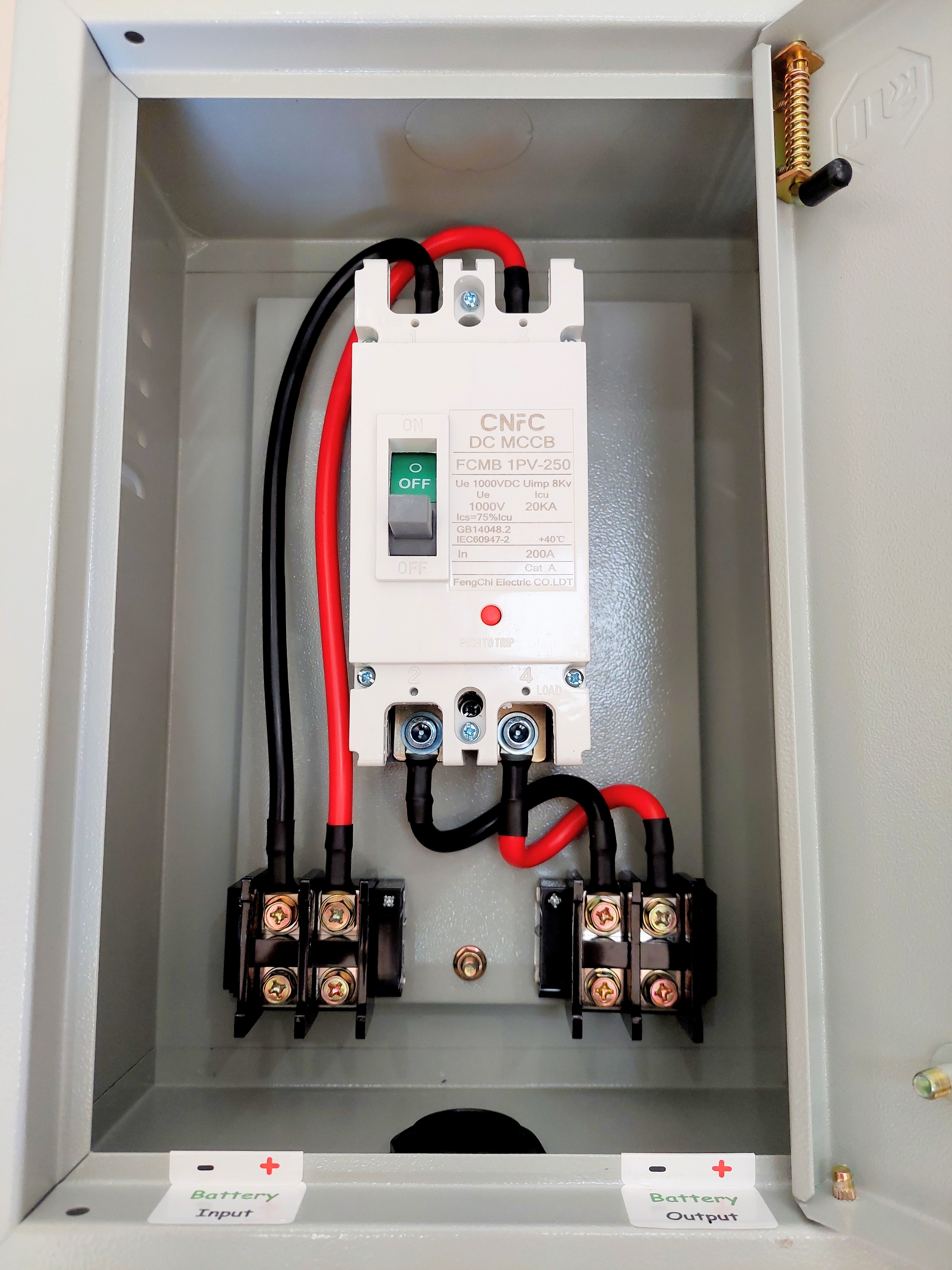 ชุดควบคุม On Off Grid Hybrid 6Kw + ATS Magnetic 60A