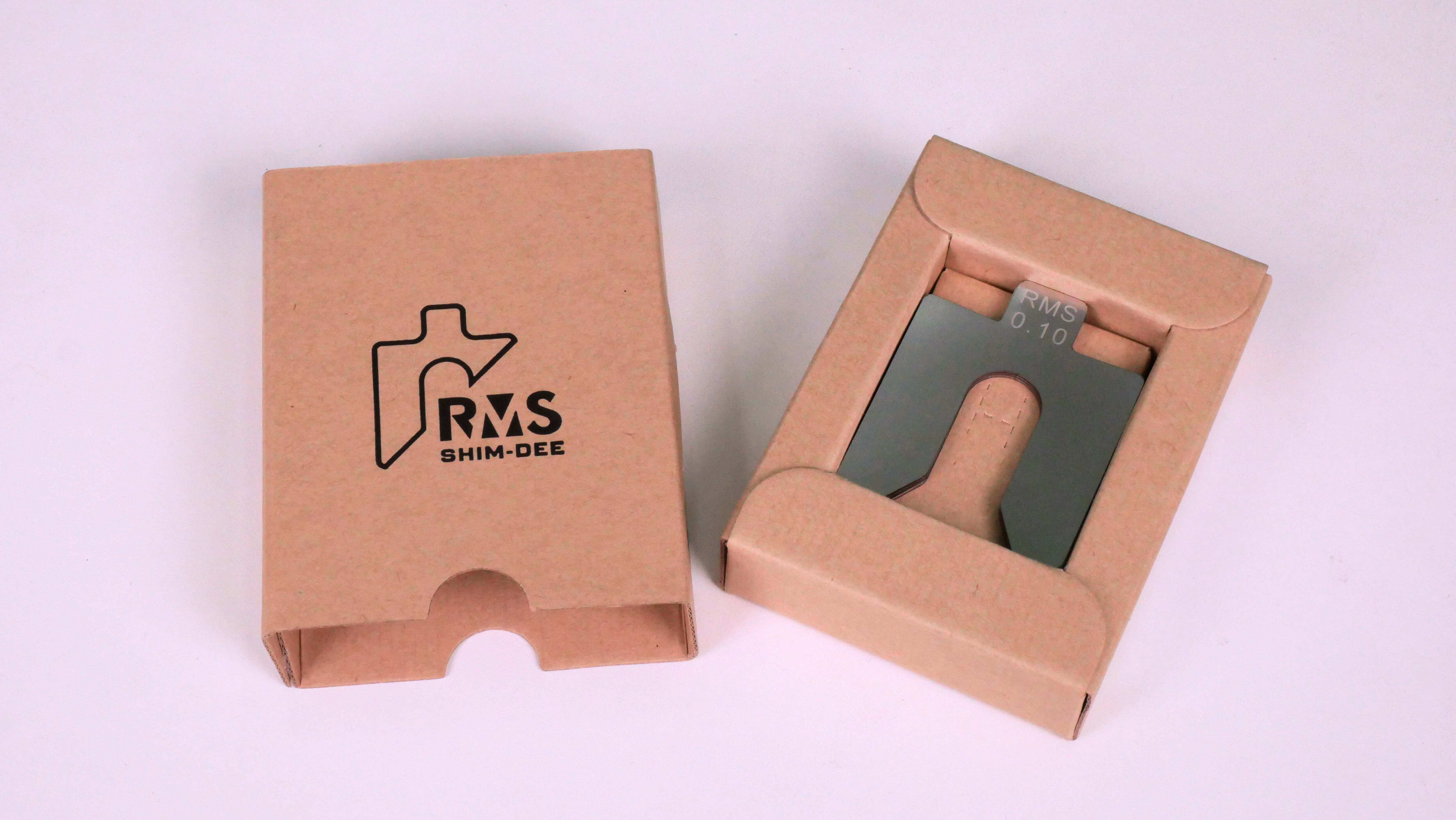 แผ่นชิมตั้งระดับสำเร็จรูป RMS SHIM-DEE สำหรับงานอุตสาหกรรม ขนาด 50x50มม. หนา 0.10มม. (Industrial Precut Shim)