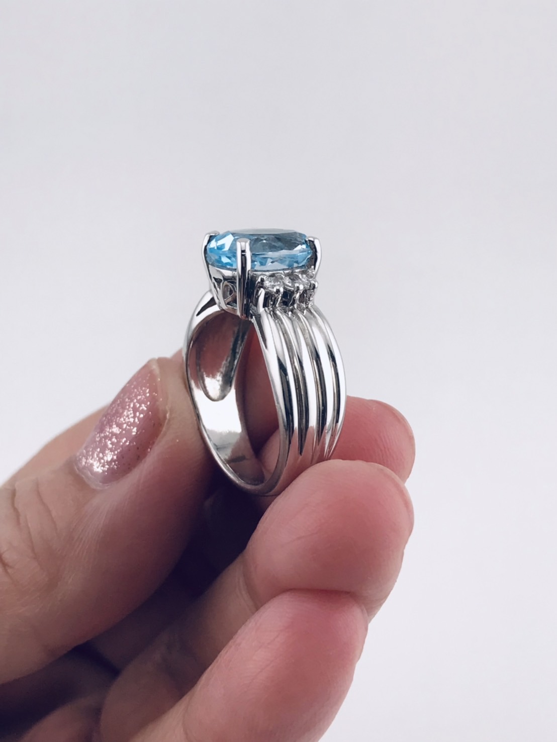 💍 แหวนสตรีเงินแท้ ประดับพลอยบลูโทแพส งานหรูหรา เรียบแต่ดูดี (ไซส์แหวน 50)