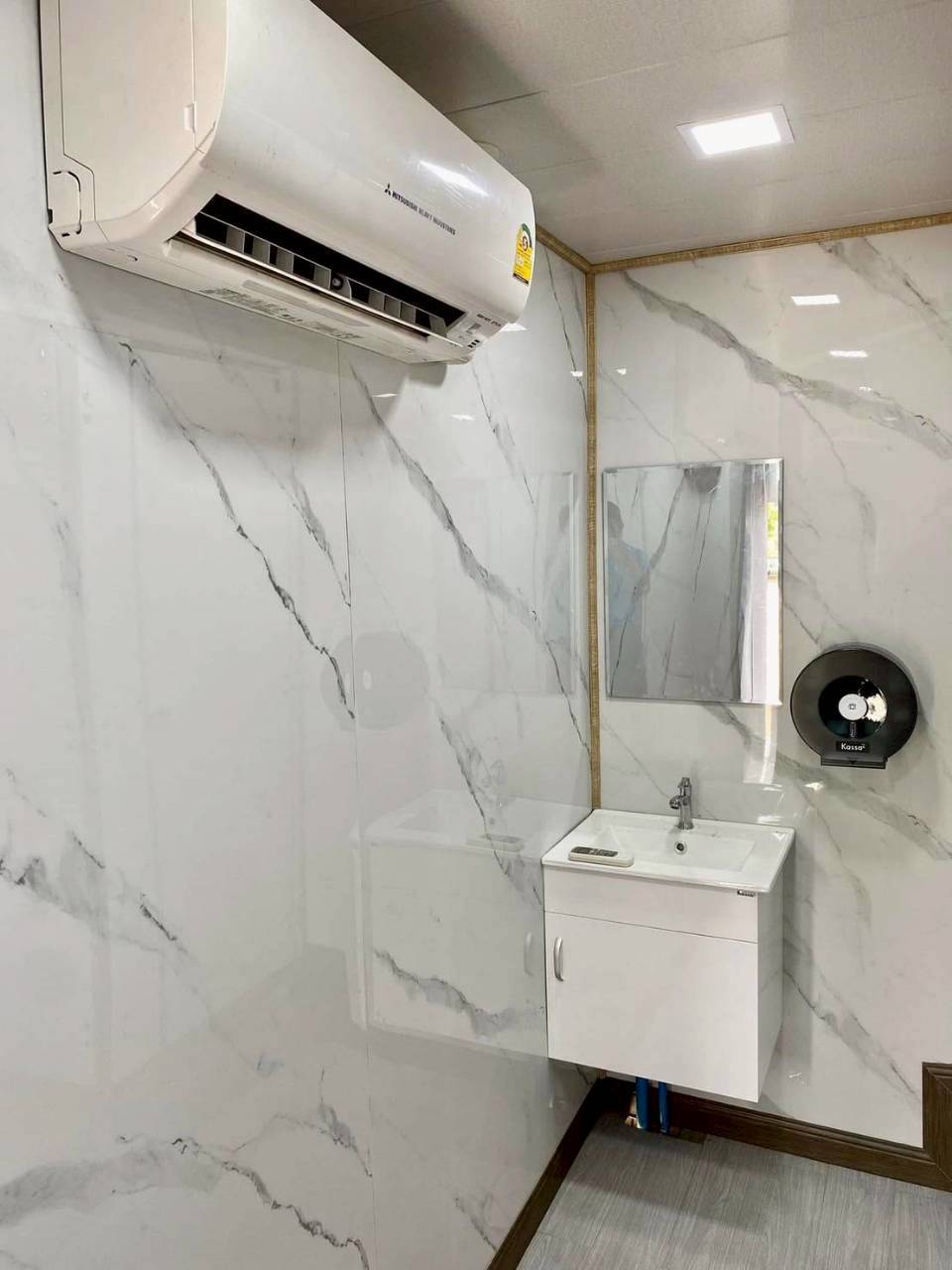 รถสุขาเคลื่อนที่อมตะนคร0984766219