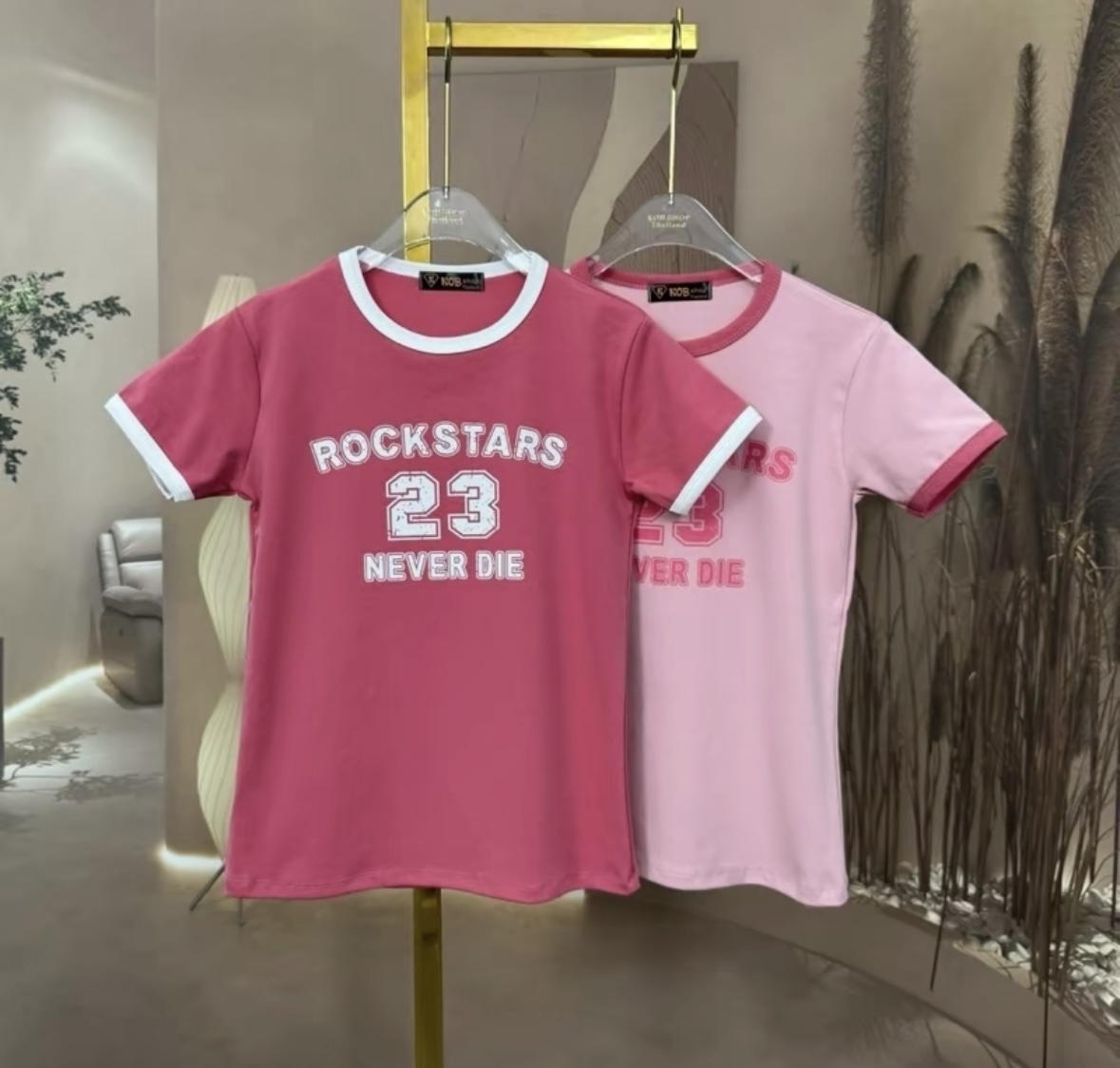 เสื้อยืดแต่งทูโทน