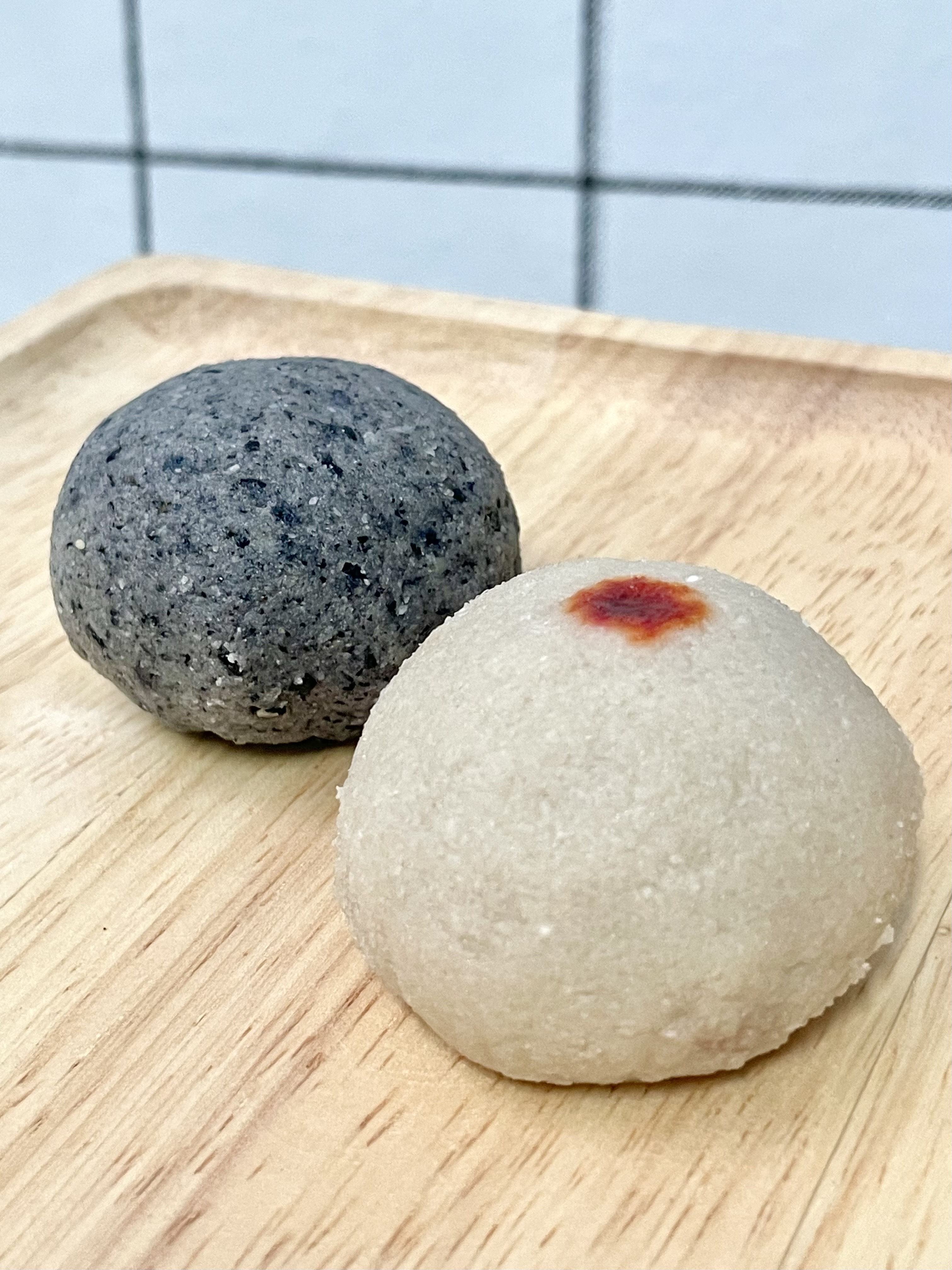 [Daifuku KETO] เจ้าแรก!! ไดฟูกุคีโตสูตรหนึบ ไร้แป้ง ไร้น้ำตาล ไส้ชาไทยพรีเมี่ยม + ไส้งาดำ วีแกนทานได้ *🚑ขนส่งเย็นเท่านั้น*
