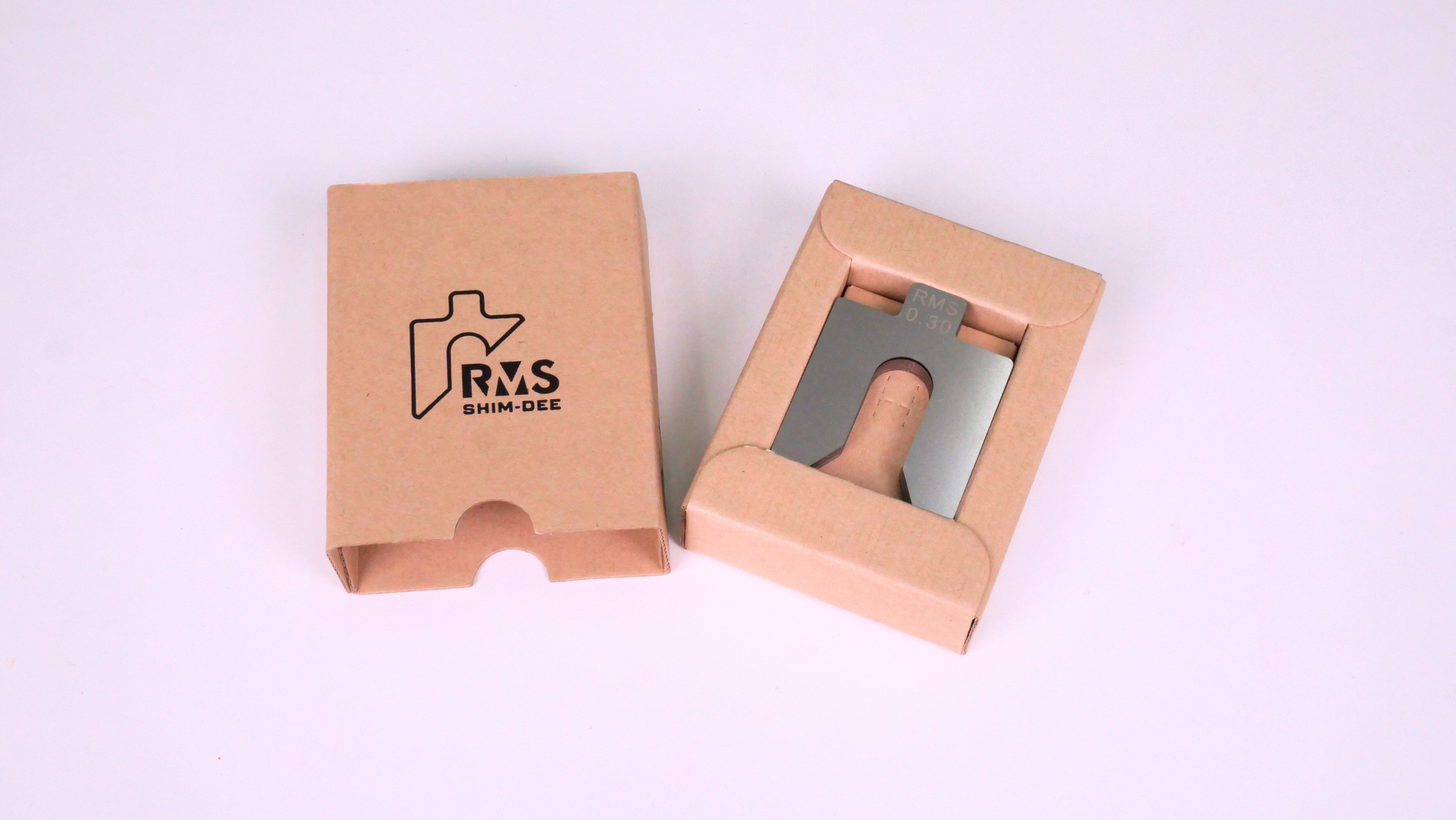 แผ่นชิมตั้งระดับสำเร็จรูป RMS SHIM-DEE สำหรับงานอุตสาหกรรม ขนาด 50x50มม. หนา 0.30มม. (Industrial Precut Shim)