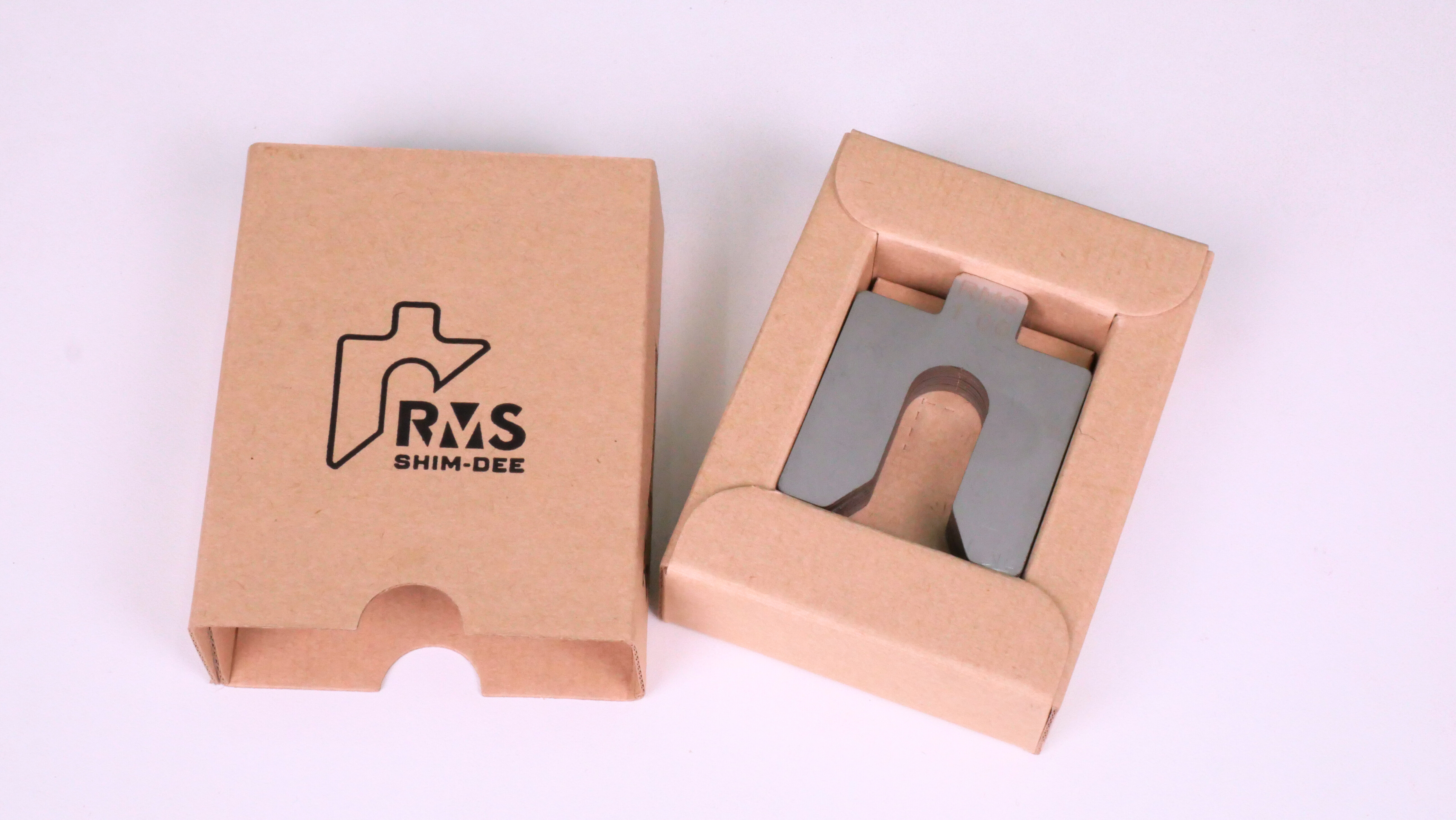 แผ่นชิมตั้งระดับสำเร็จรูป RMS SHIM-DEE สำหรับงานอุตสาหกรรม ขนาด 50x50มม. หนา 1.00มม. (Industrial Precut Shim)