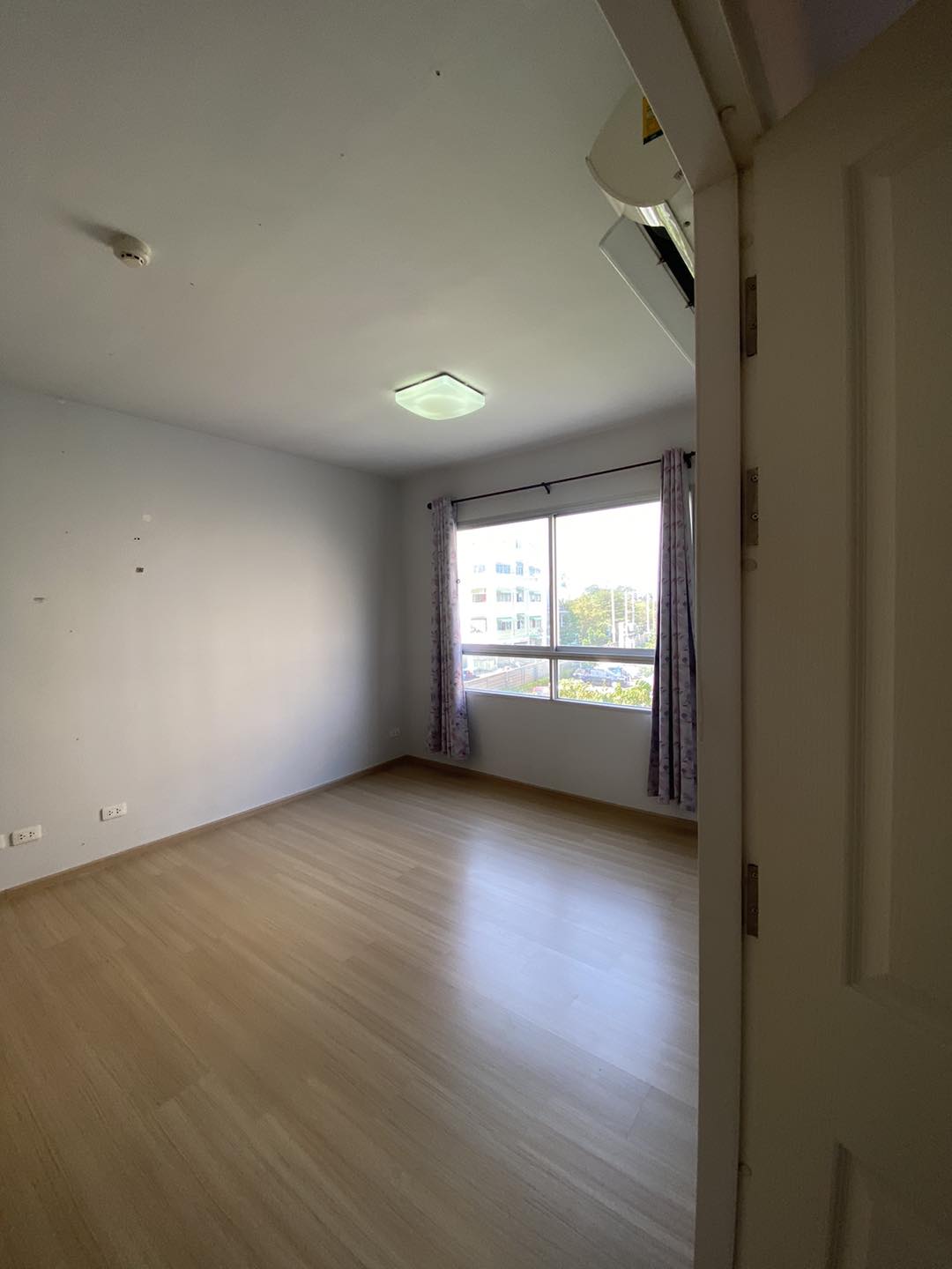 พลัมคอนโด สามัคคี - PLUM CONDO SAMAKKHI (มีผู้เช่า 4,500฿)