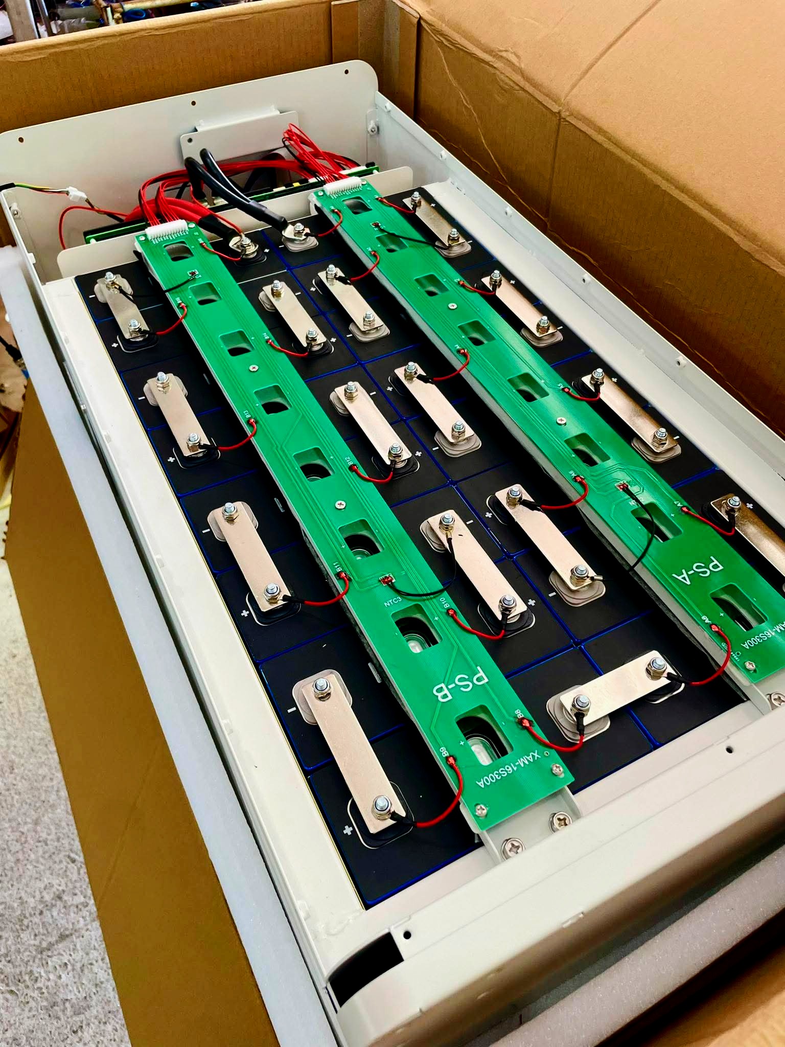 ลิเธียมฟอสเฟต 51.2V 314A คุณภาพสูง