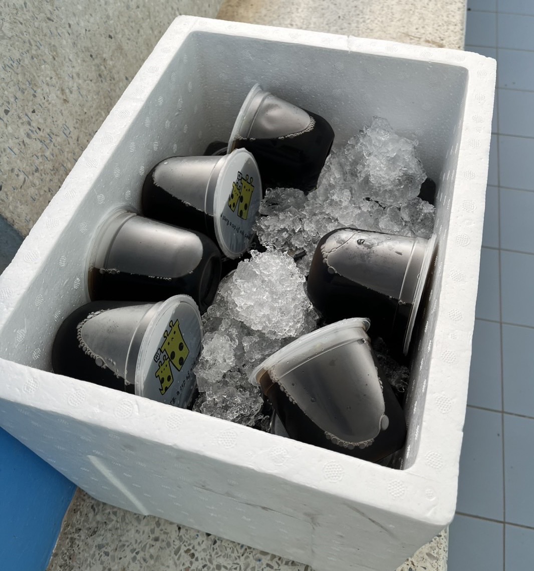 น้ำเฉาก๊วยสด ขนาด 12 ออนซ์ และ 16 ออนซ์ (ไม่มีขั้นต่ำในการสั่ง)