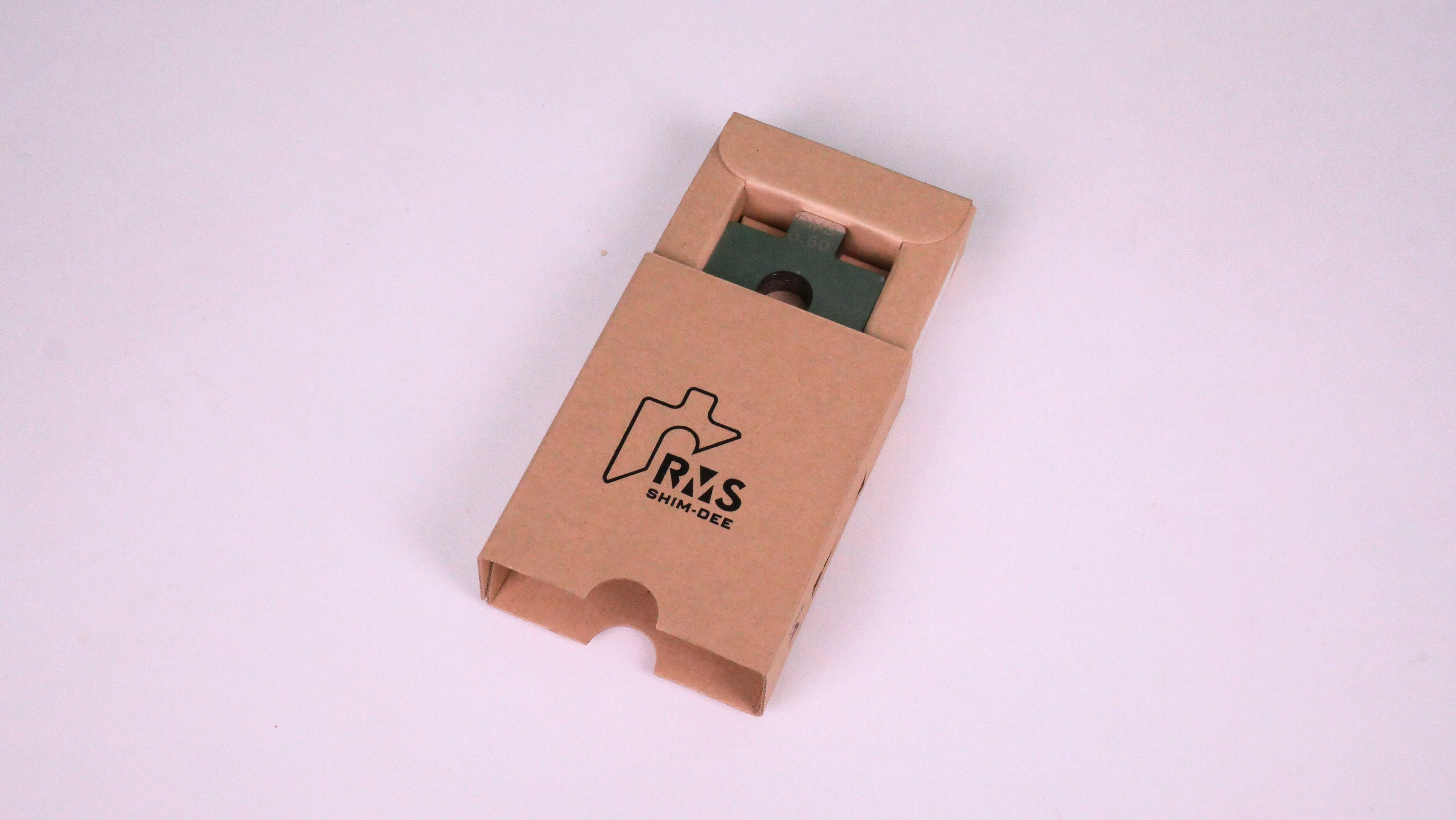 แผ่นชิมตั้งระดับสำเร็จรูป RMS SHIM-DEE สำหรับงานอุตสาหกรรม ขนาด 50x50มม. หนา 0.50มม. (Industrial Precut Shim)