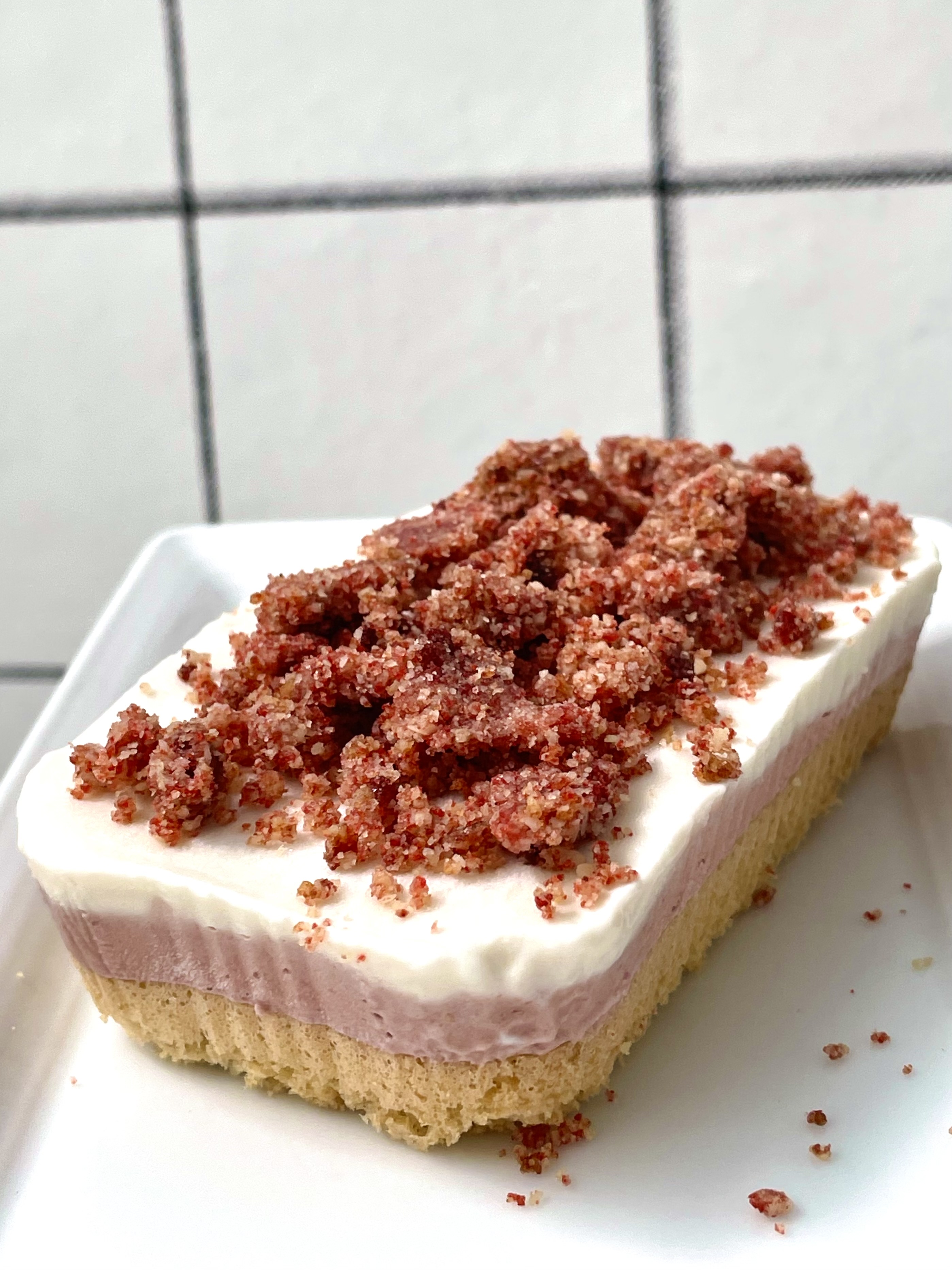 สตรอเบอร์รี่มูสเค้กคีโต Strawberry Mousse Cake [KETO] ไร้แป้ง ไร้น้ำตาล *🚑ขนส่งเย็น/แช่แข็งเท่านั้น*