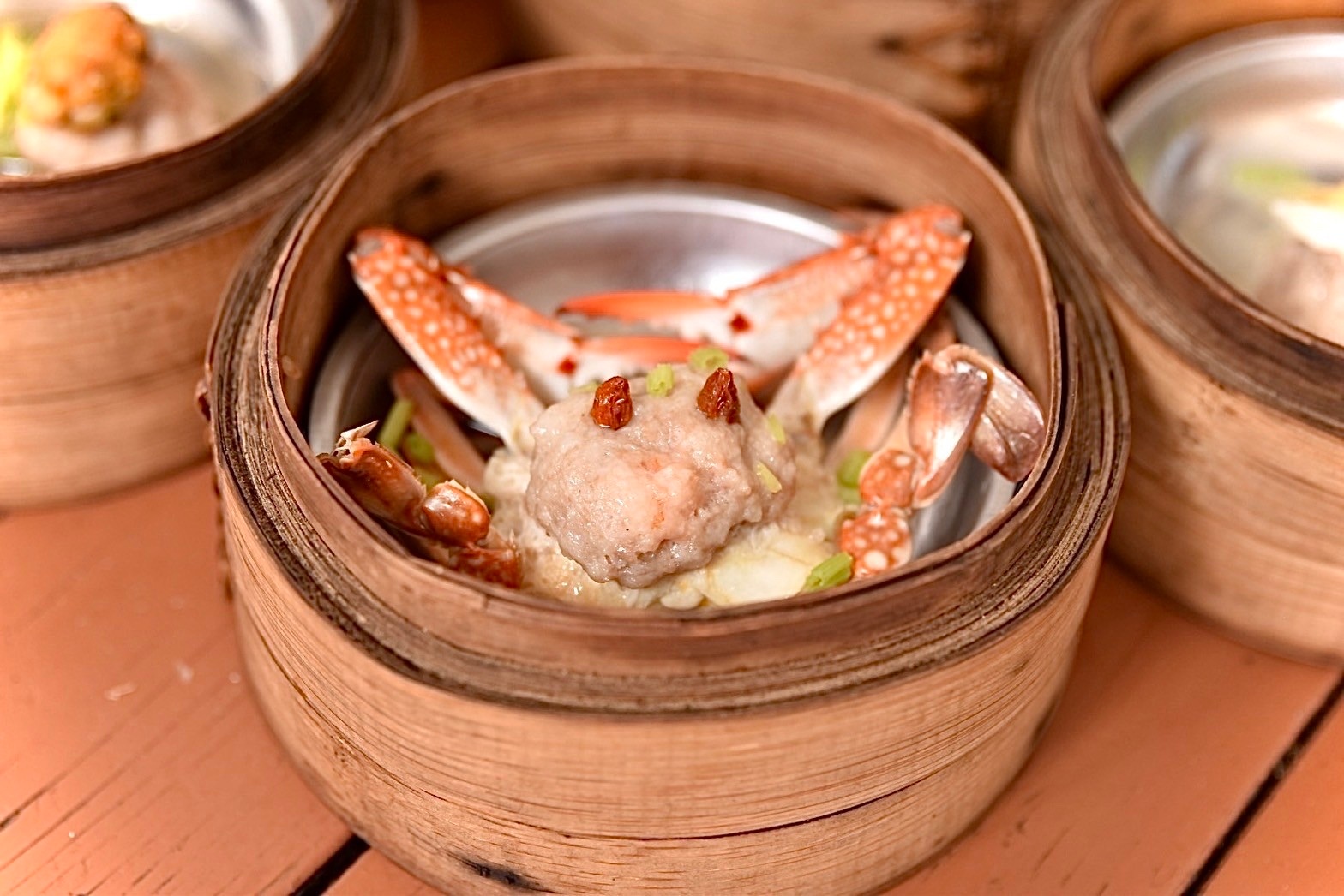 กรรเชียงปูแต้มหมู