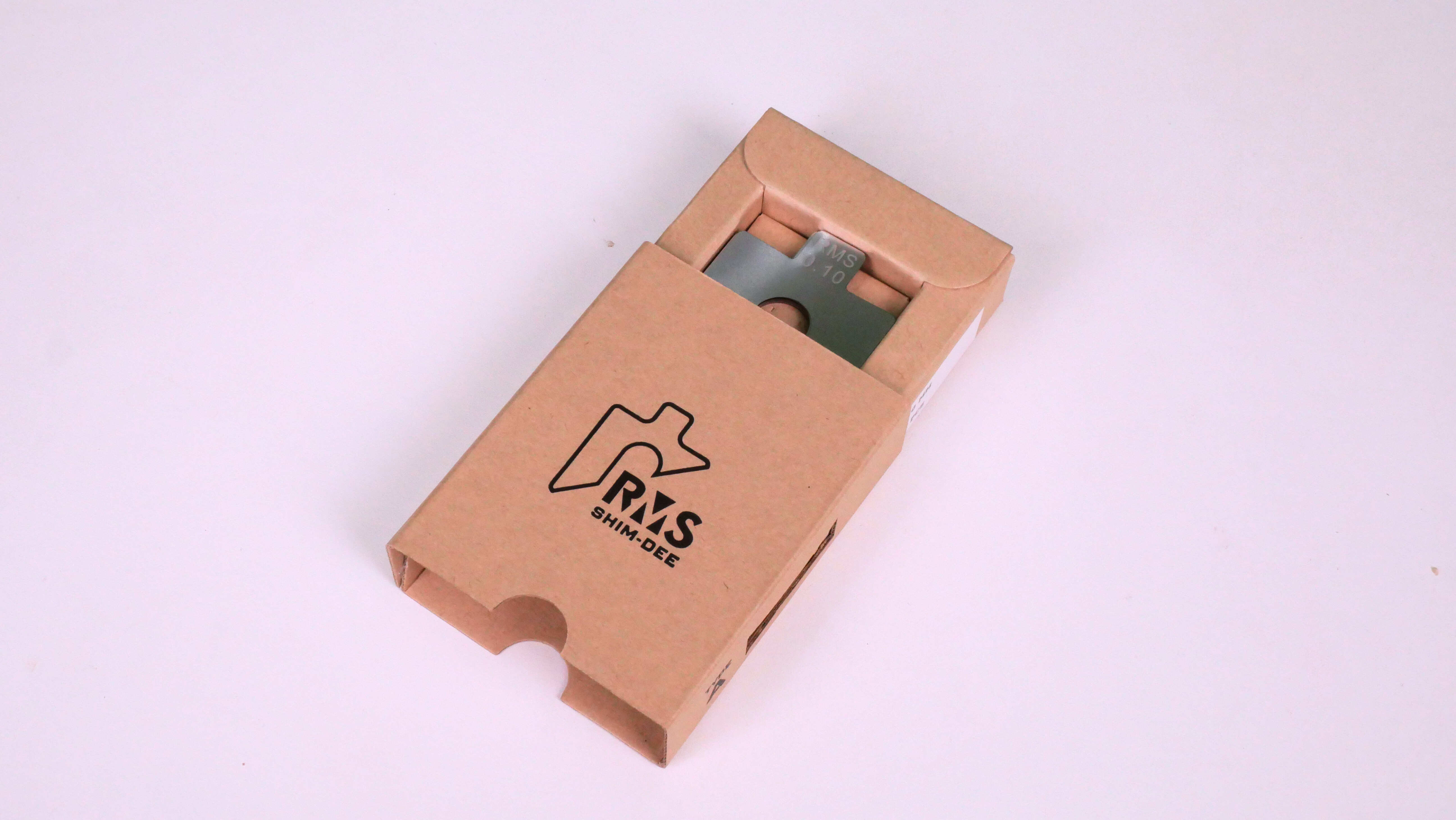 แผ่นชิมตั้งระดับสำเร็จรูป RMS SHIM-DEE สำหรับงานอุตสาหกรรม ขนาด 50x50มม. หนา 0.10มม. (Industrial Precut Shim)