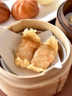 ฟองเต้าหู้ไส้กุ้งทอด