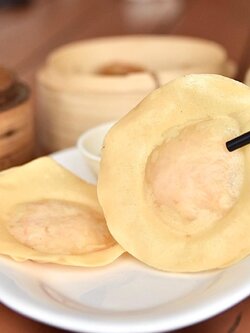 พระจันทร์กระดาษ