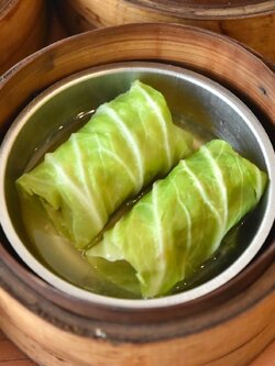 กระหล่ำห่อกุ้งปูอัด