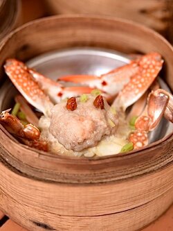 กรรเชียงปูแต้มหมู