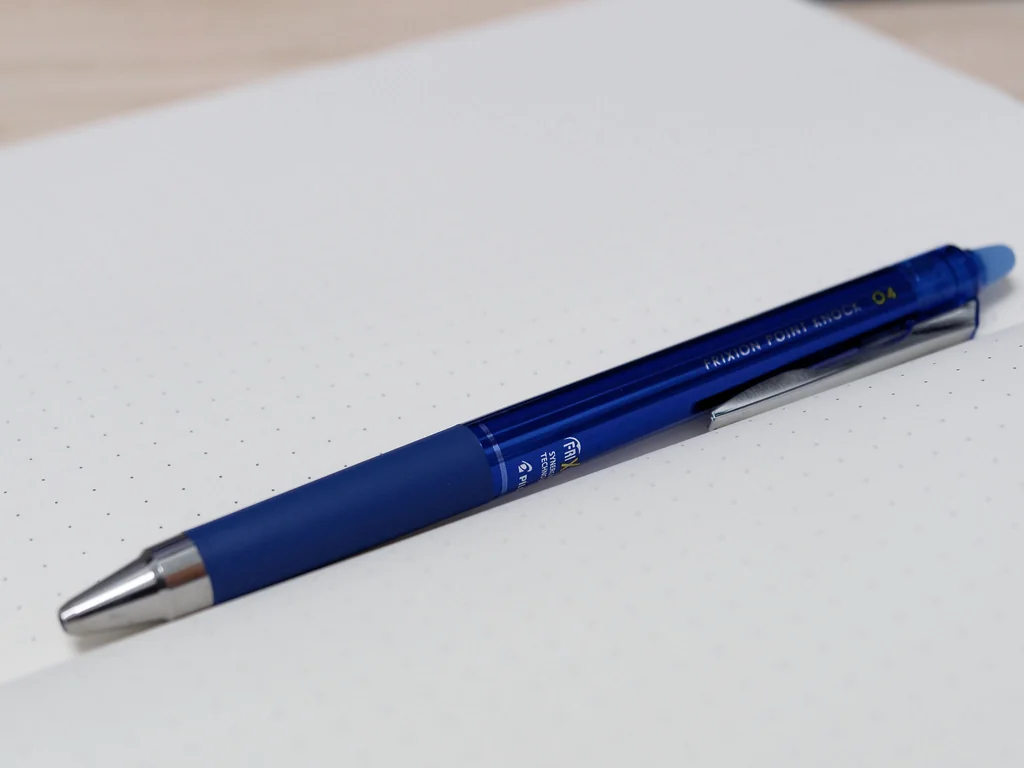 ปากกาลบได้ Pilot Frixion Knock 04