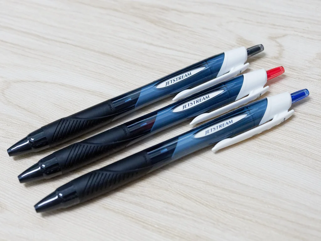 ปากกาลูกลื่น uni Jetstream Sport 1.0mm ปากกาลูกลื่น uni Jetstream Sport 1.0mm
